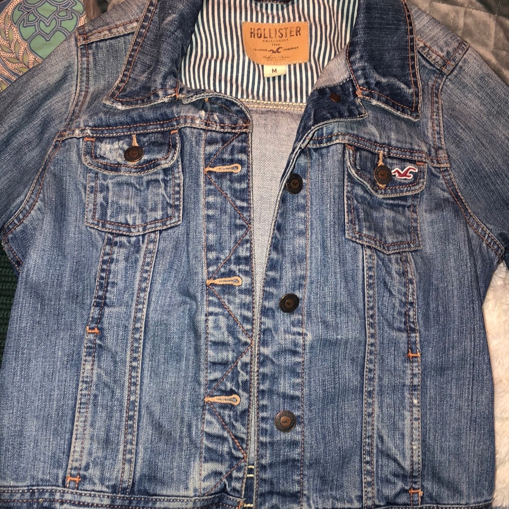 Hollister women’s denim jacket medium wash